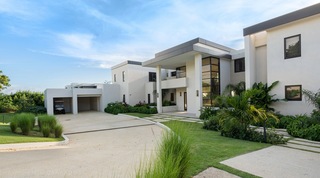 Above the Clouds villa in Apes Hill, Barbados