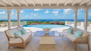 Aquilae villa in Carlton Ridge, Barbados