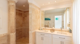 Aurora villa in Sandy Lane, Barbados