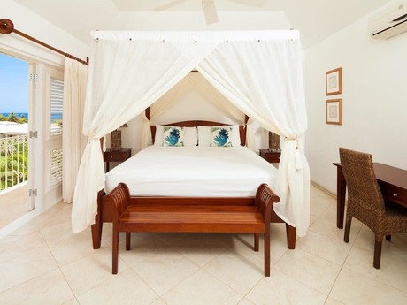 Battaleys Mews 15 villa in Mullins, Barbados