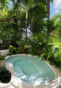 Beacon Hill 202 – Moonshadow apartment in Mullins, Barbados