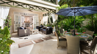 Beacon Hill 202 – Moonshadow apartment in Mullins, Barbados