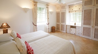 Beacon Hill 305 - The Penthouse villa in Mullins, Barbados
