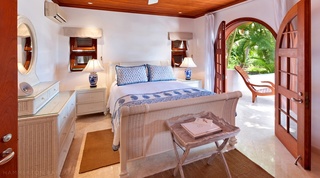 Blue Point apartment in Gibbs, Barbados