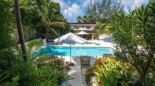 Capri Manor villa in Mullins, Barbados