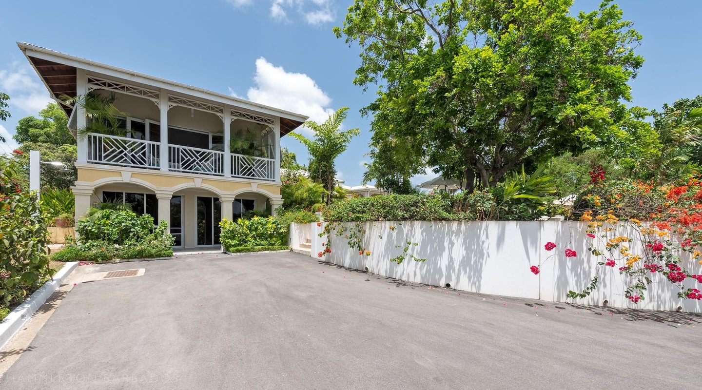 Casa Bella villa in Sunset Ridge, Barbados