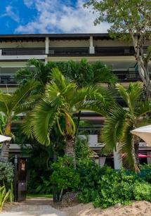 Coral Cove 10 apartment in Paynes Bay, Barbados