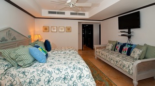 Coral Cove 3 – Green Flash apartment in Paynes Bay, Barbados