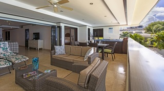 Coral Cove 4 – Green Fields apartment in Paynes Bay, Barbados
