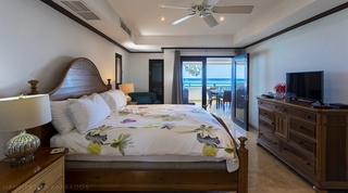 Coral Cove 4 - Green Fields apartment in Paynes Bay, Barbados