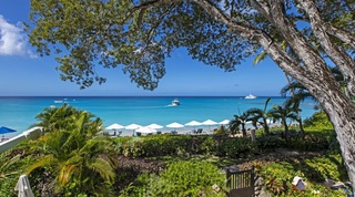 Coral Cove 4 – Green Fields apartment in Paynes Bay, Barbados