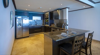 Coral Cove 4 – Green Fields apartment in Paynes Bay, Barbados