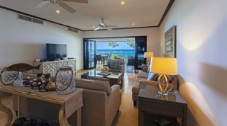 Coral Cove 4 – Green Fields apartment in Paynes Bay, Barbados
