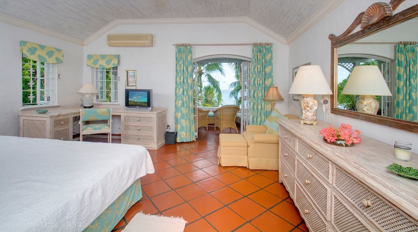 Emerald Beach 2 - Allamanda villa in Gibbs, Barbados