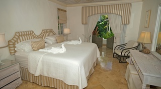 Emerald Beach 4 – Plumbago villa in Gibbs, Barbados