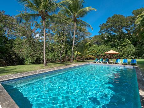 Evergreen villa in Sandy Lane, Barbados