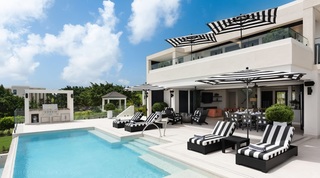 Fresh Wind villa in Apes Hill, Barbados