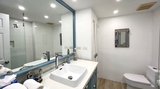 Glitter Bay 207 – Sea Glass apartment in Porters, Barbados