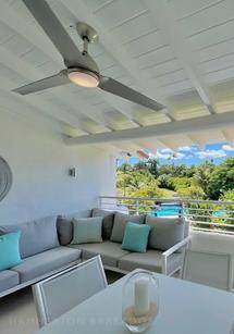 Glitter Bay 305 – Ocean View apartment in Porters, Barbados