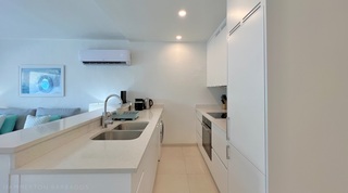 Glitter Bay 305 – Ocean View apartment in Porters, Barbados