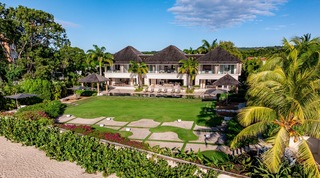 Godings Beach House villa in Speightstown, Barbados