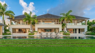 Godings Beach House villa in Speightstown, Barbados