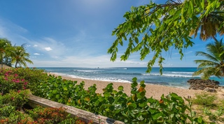 Godings Beach House villa in Speightstown, Barbados