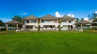 Godings Beach House villa in Speightstown, Barbados