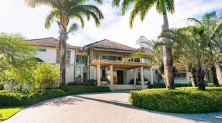 Godings Beach House villa in Speightstown, Barbados