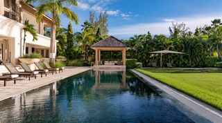 Godings Beach House villa in Speightstown, Barbados