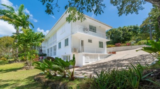 Halle Rose villa in Sandy Lane, Barbados