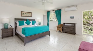 Halle Rose villa in Sandy Lane, Barbados