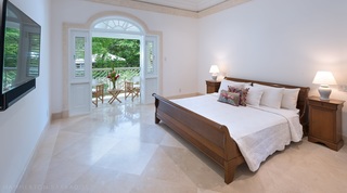 Hemingway House villa in Mullins, Barbados