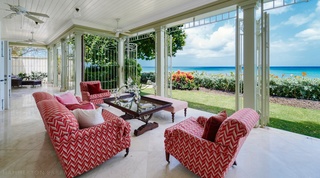 Hemingway House villa in Mullins, Barbados