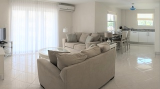Lantana 42 apartment in Weston, Barbados