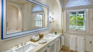 Laughing Waters villa in Sandy Lane, Barbados