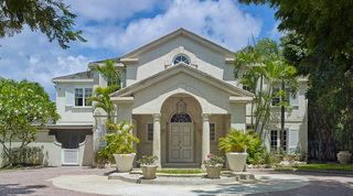 New Mansion villa in Paynes Bay, Barbados