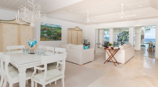 Old Trees 12 – Sea Breeze apartment in Paynes Bay, Barbados