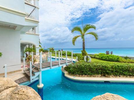 Old Trees 3 – Sundance apartment in Paynes Bay, Barbados