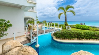 Old Trees 3 – Sundance apartment in Paynes Bay, Barbados