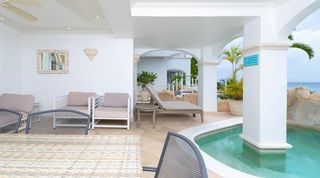 Old Trees 3 – Sundance apartment in Paynes Bay, Barbados