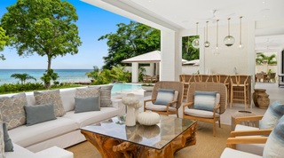 One Beachlands villa in Holetown, Barbados
