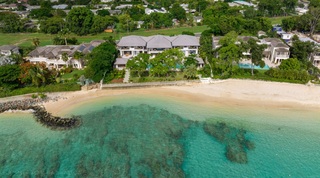 One Beachlands villa in Holetown, Barbados