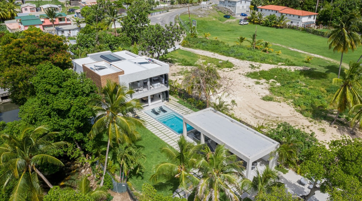 Onyx villa in Weston, Barbados