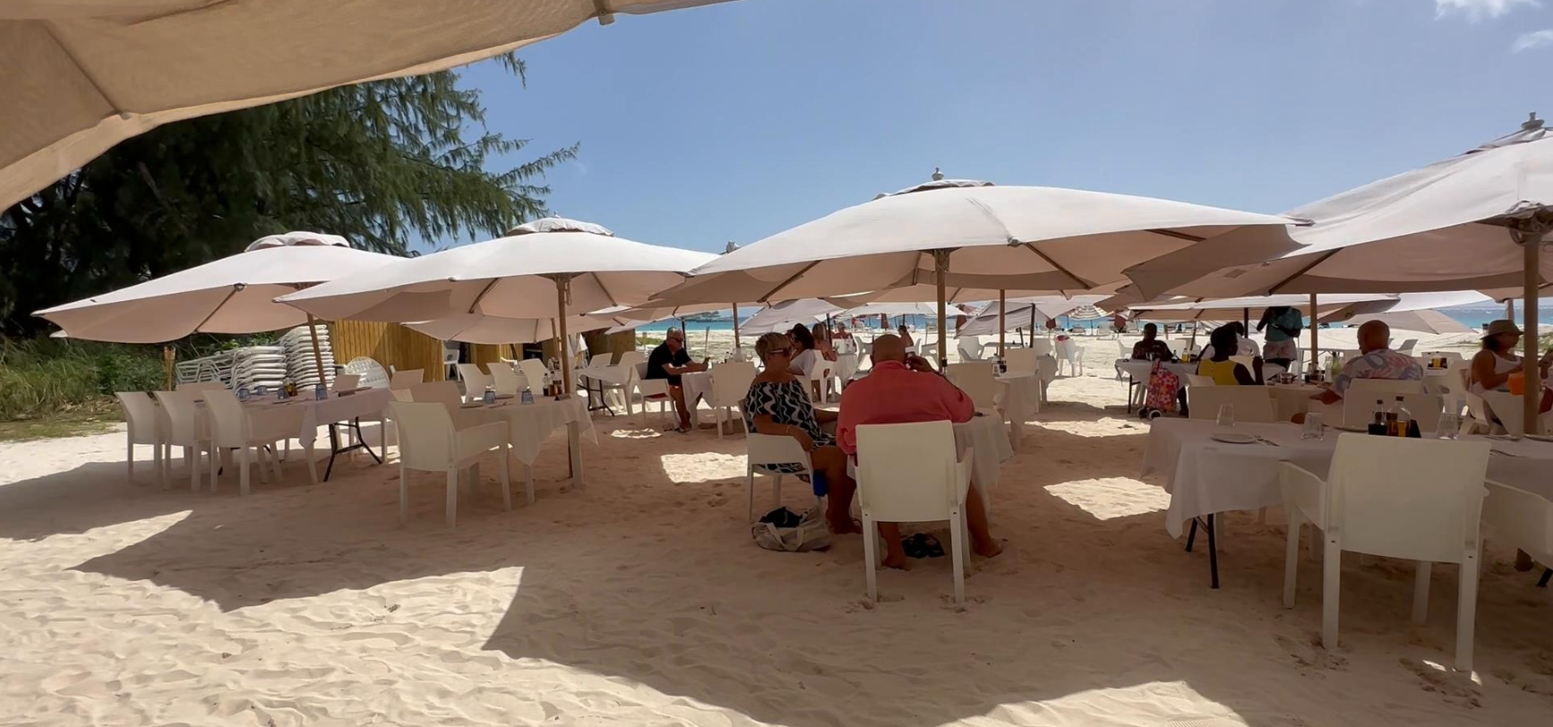 Alfresco dining on the sand at Lobster Alive