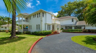 Rose of Sharon villa in Sandy Lane, Barbados