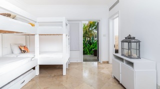 Sandy Cove 201 – Paradise apartment in Derricks, Barbados