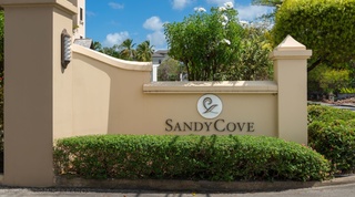Sandy Cove 201 – Paradise apartment in Derricks, Barbados