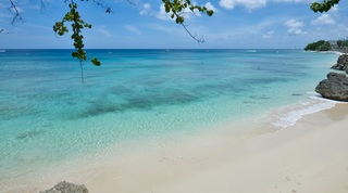 Sandy Cove 201 – Paradise apartment in Derricks, Barbados