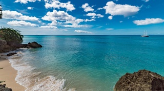 Sandy Cove 302 – The Pearl apartment in Derricks, Barbados